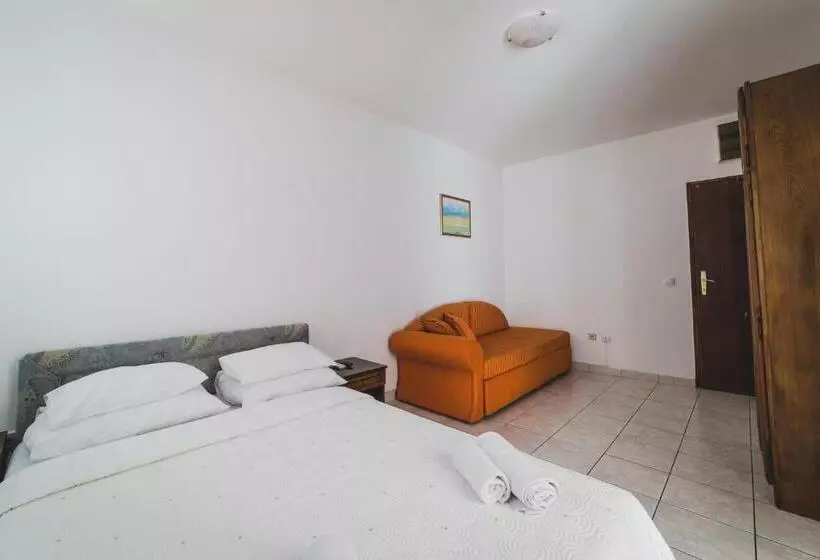 پانسیون Apartments Memidz