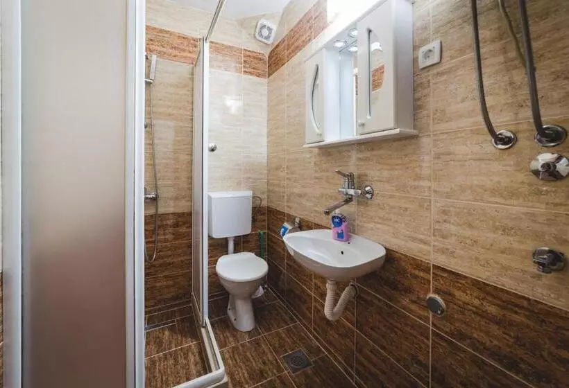 پانسیون Apartments Memidz