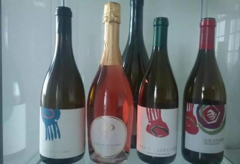 Majatalo Casa De Alpajares   Guest House & Spa