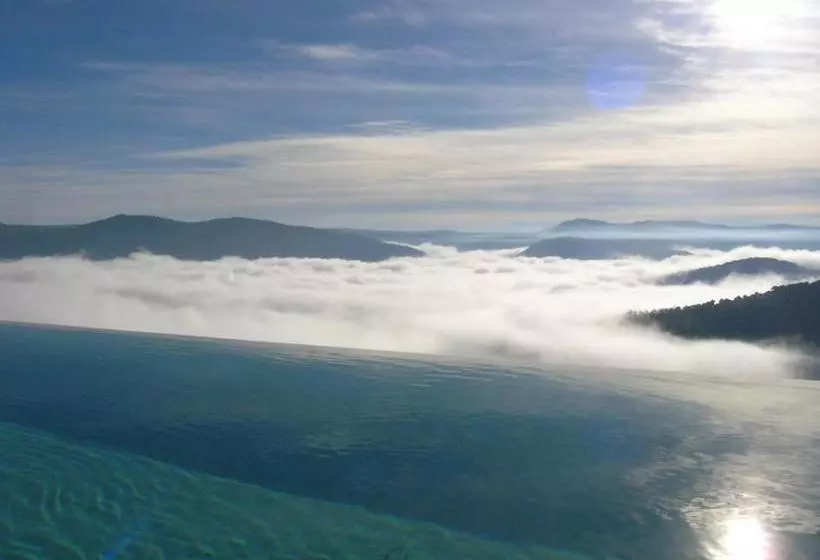 Majatalo Casa De Alpajares   Guest House & Spa