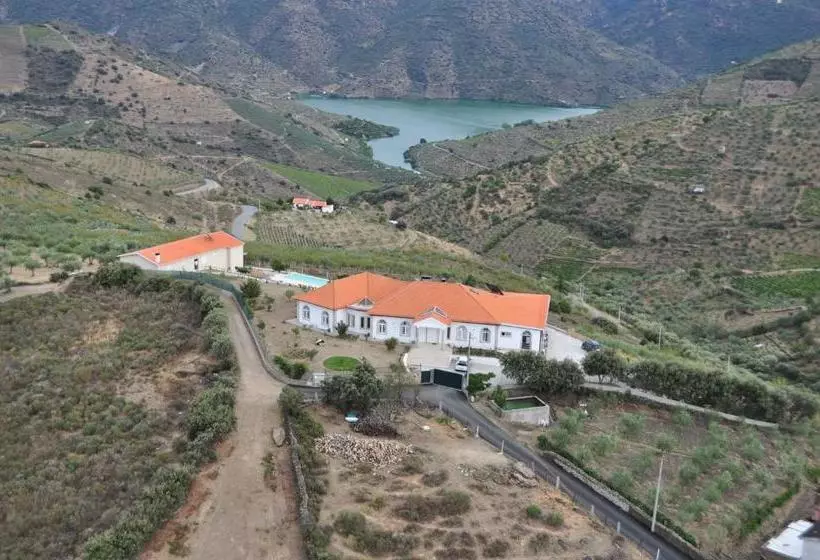 Majatalo Casa De Alpajares   Guest House & Spa