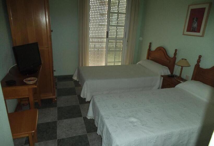 پانسیون Hostal San Andres