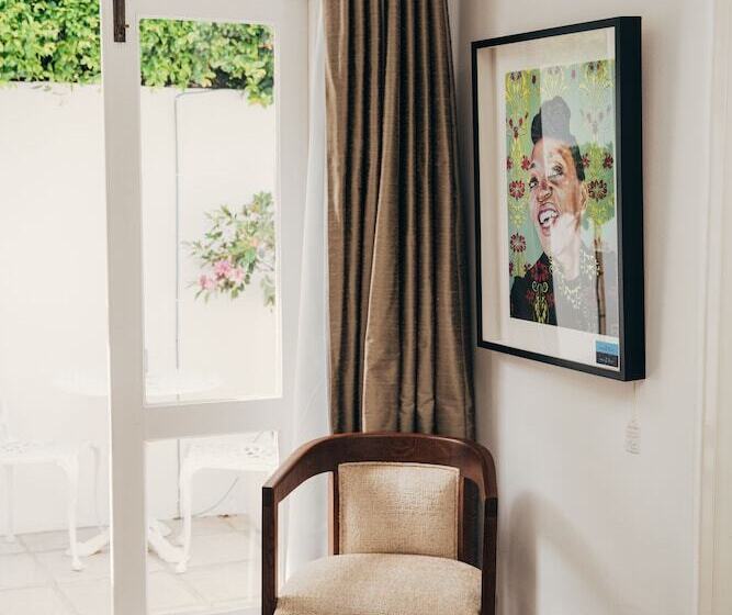 פנסיון Les Chambres Guest House