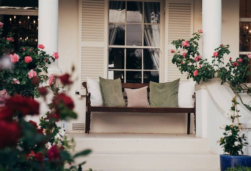 פנסיון Les Chambres Guest House