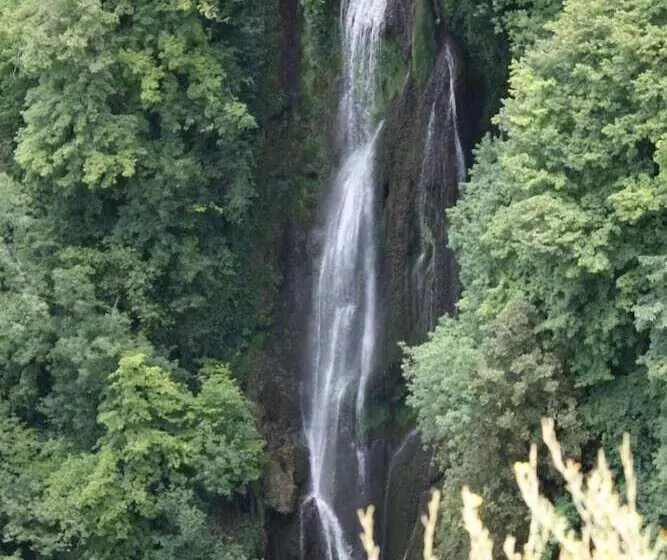 Majatalo Le Roulottes Du Petit Gouffre De Padirac Avec Spa