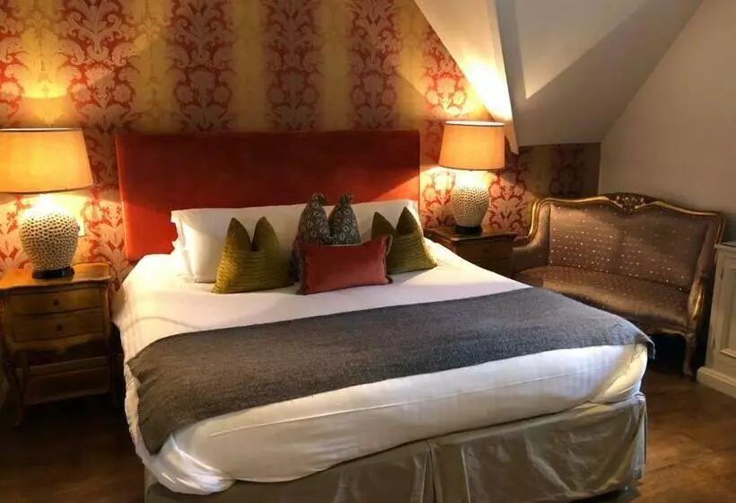 ユースホステル The Wheatley Arms