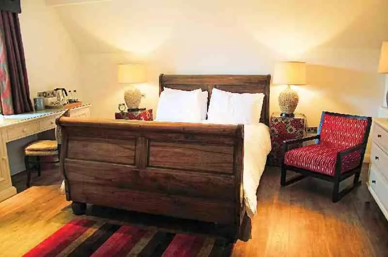 ユースホステル The Wheatley Arms