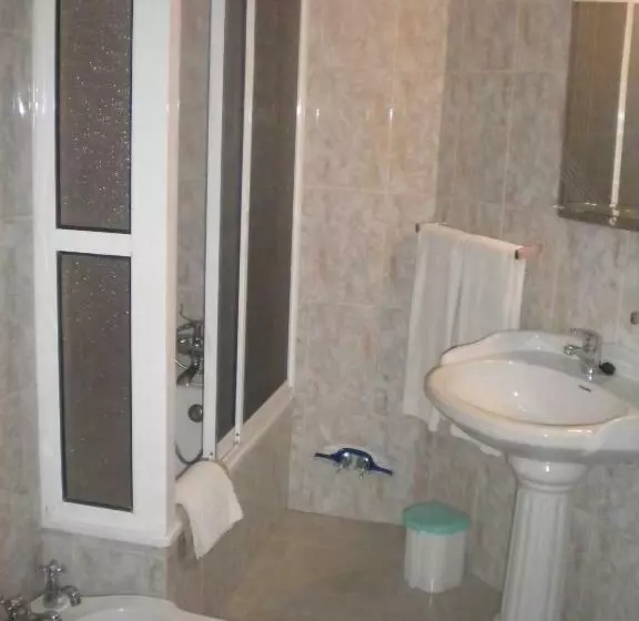 Apartamentos E Quartos Atalaia