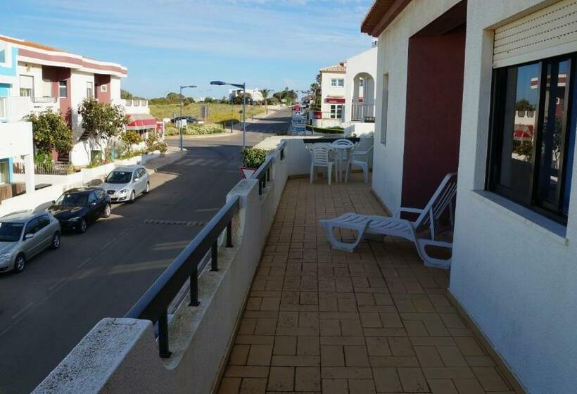 Apartamentos E Quartos Atalaia