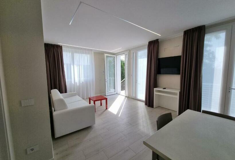 هتل Agriturismo Dell'orto Apartments