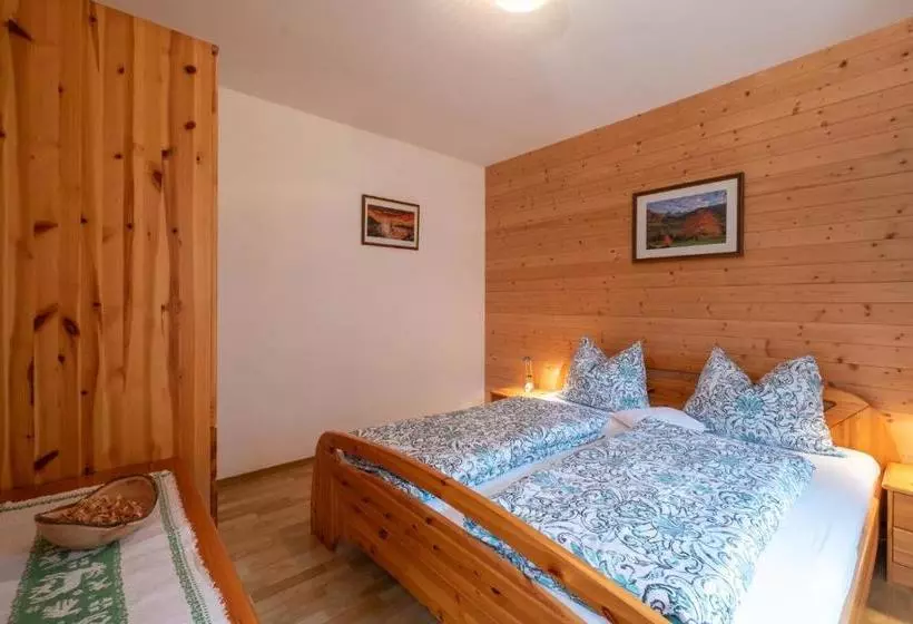 هتل Mantingerhof