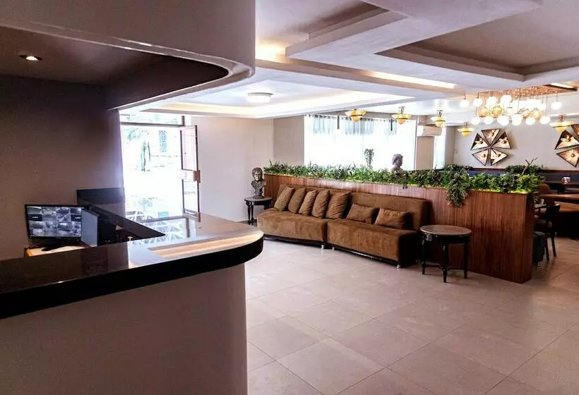 ホテル Melanie Tepic