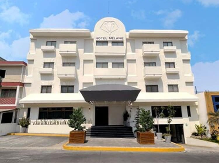 Отель Melanie Tepic