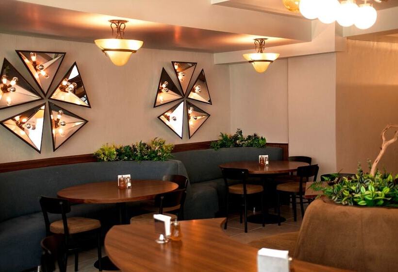 Отель Melanie Tepic