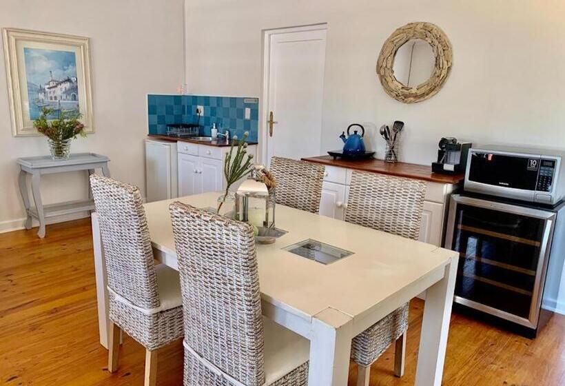 פנסיון Anchor's Rest