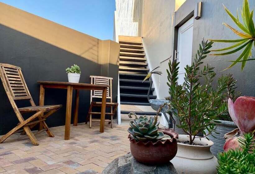 פנסיון Anchor's Rest