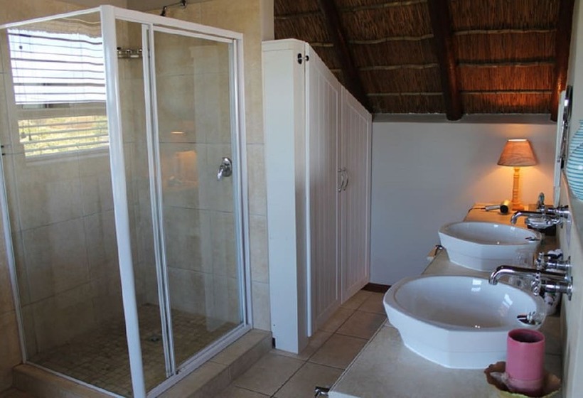 פנסיון Cottage On The Hill