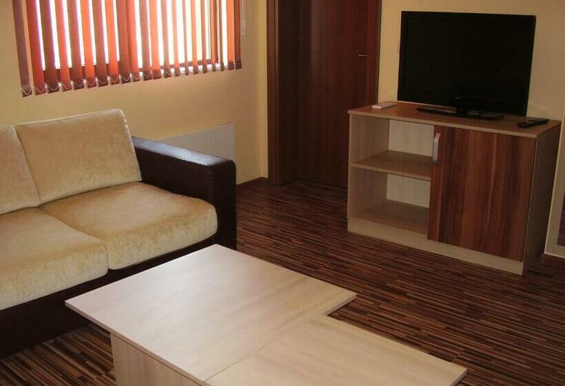 פנסיון Guest House Goranovi