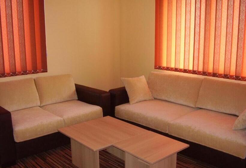 פנסיון Guest House Goranovi