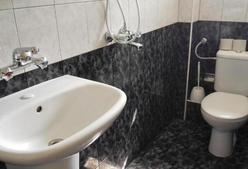 بنسيون Guest House Stoyanovi