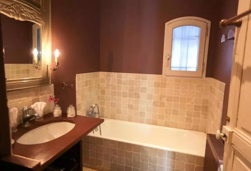 Majatalo La Maison De Line