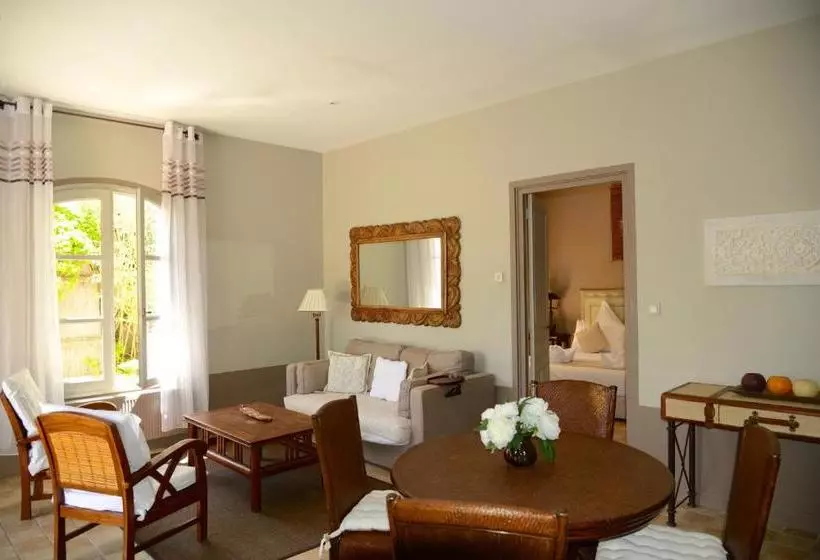 Majatalo La Maison De Line