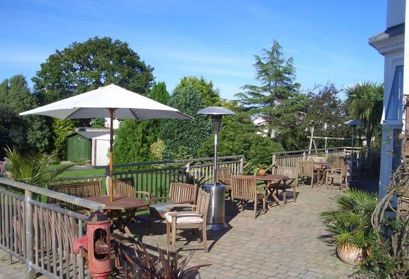 膳宿费 Claremont House