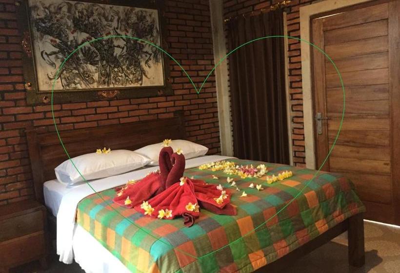 بنسيون Satria Bungalow