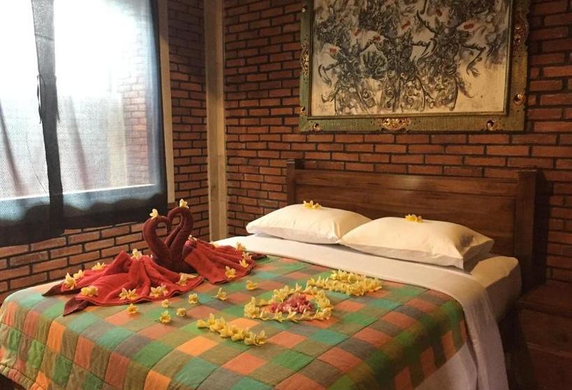 بنسيون Satria Bungalow