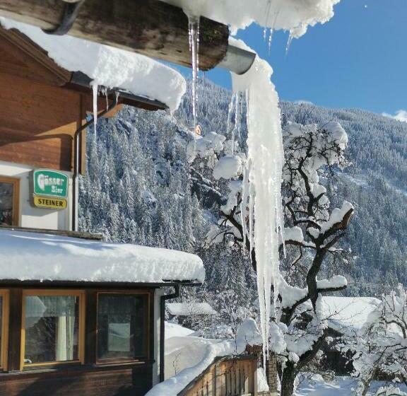 ユースホステル Landgasthof Steiner