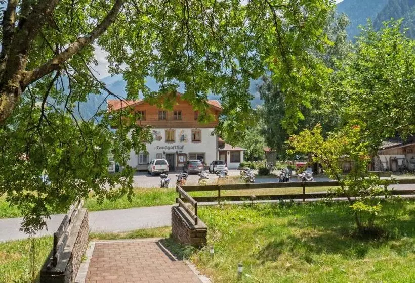 Retkeilymaja Landgasthof Steiner