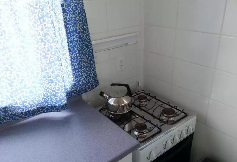 Orange Rembrandt Studio Apartments
