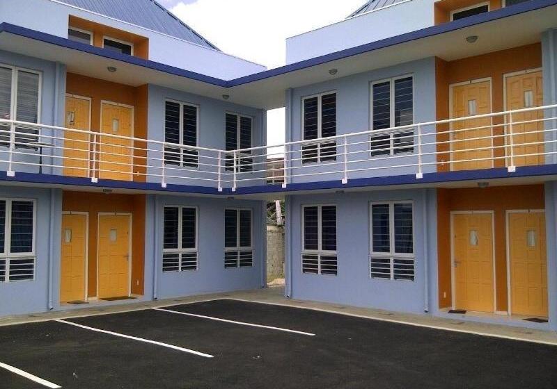 Orange Rembrandt Studio Apartments