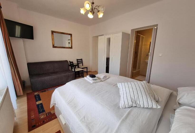 پانسیون Abigél Vendégház