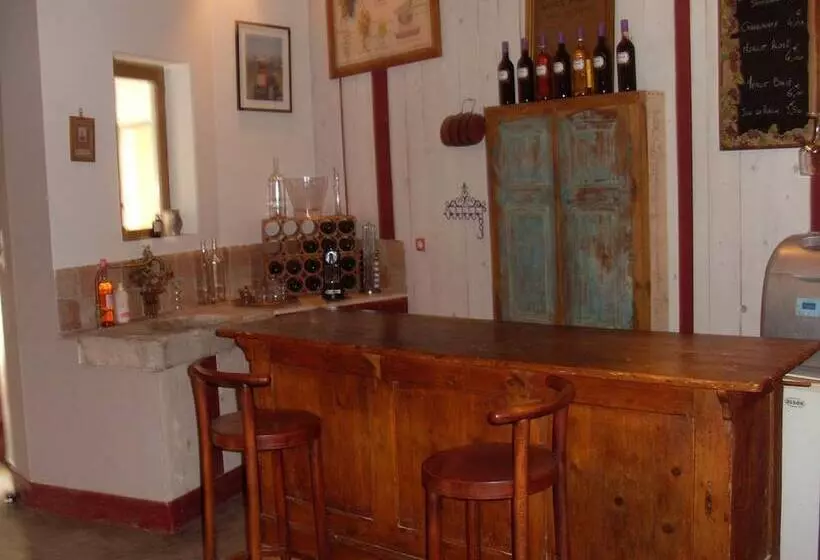پانسیون Chambres D Hotes Domaine De Beaupre