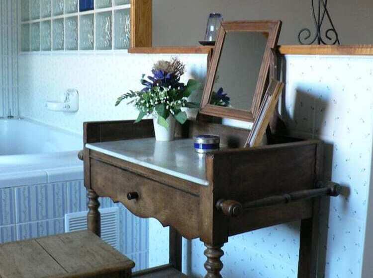 پانسیون Chambres D Hotes Domaine De Beaupre