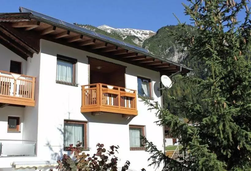 پانسیون Haus Talblick