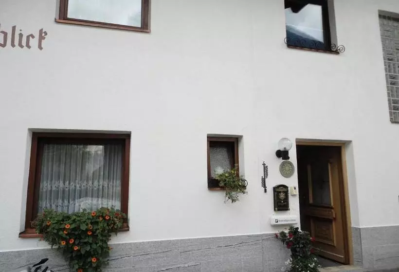 پانسیون Haus Talblick