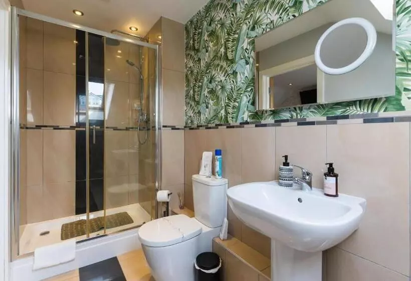 ペンション Maes Bach