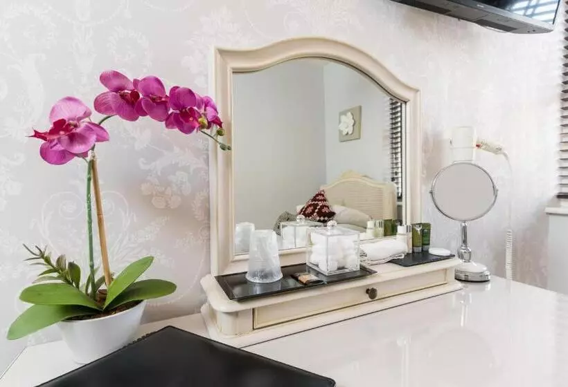 ペンション Maes Bach