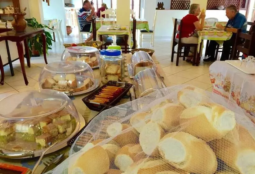 ペンション Pousada Icaraí