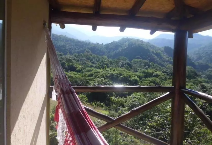 ペンション Pousada Terraço Penedo
