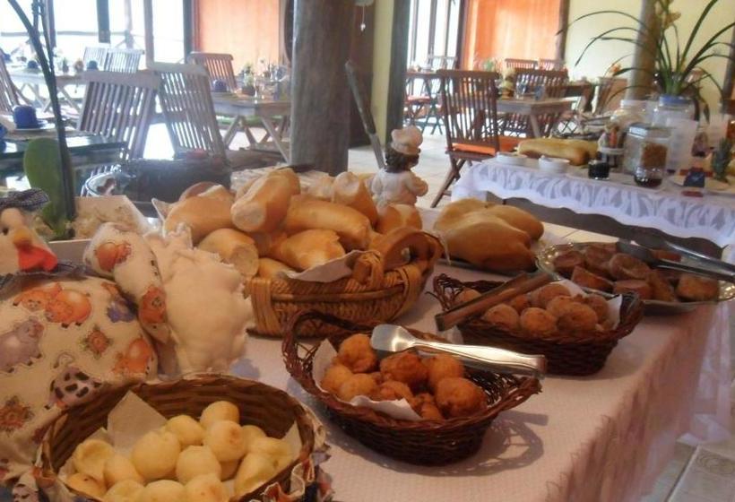 膳宿费 Pousada Terraço Penedo