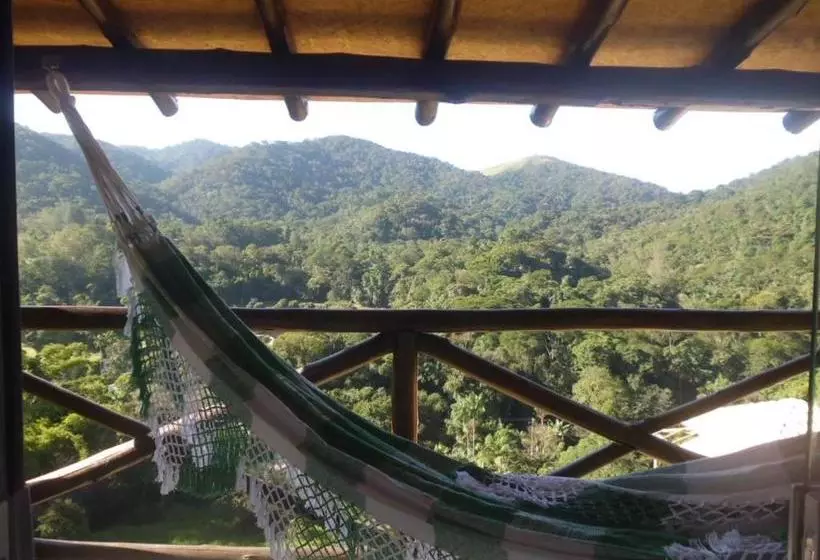 ペンション Pousada Terraço Penedo