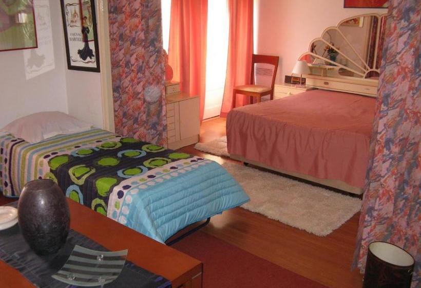 پانسیون Residencial Nosso Lar