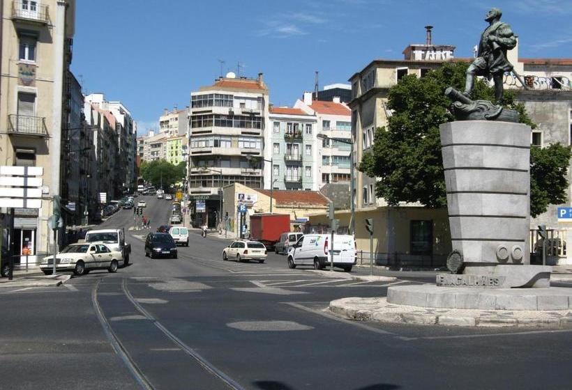 پانسیون Residencial Nosso Lar