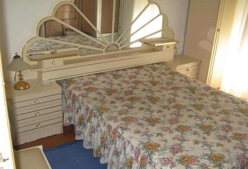 پانسیون Residencial Nosso Lar