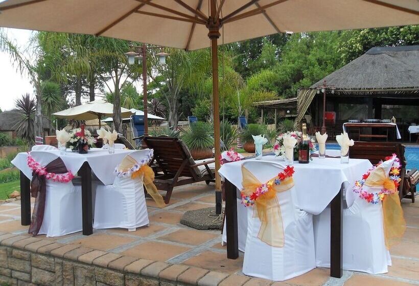 Пансион The Orchards Executive Accomodation