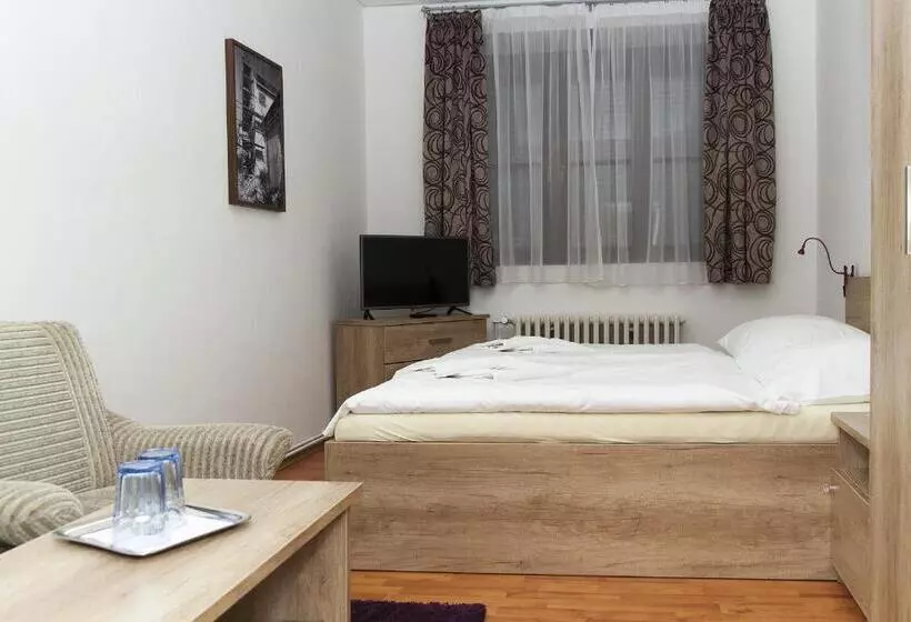 Majatalo U Heligonky