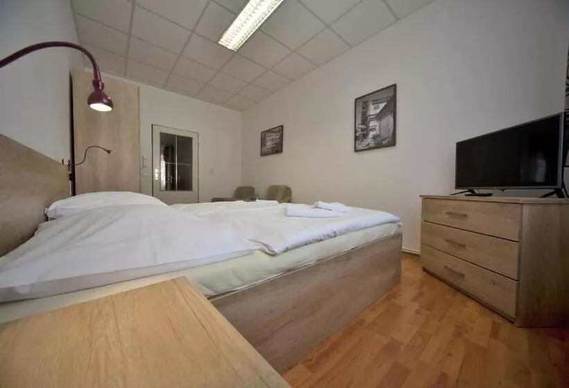 Majatalo U Heligonky